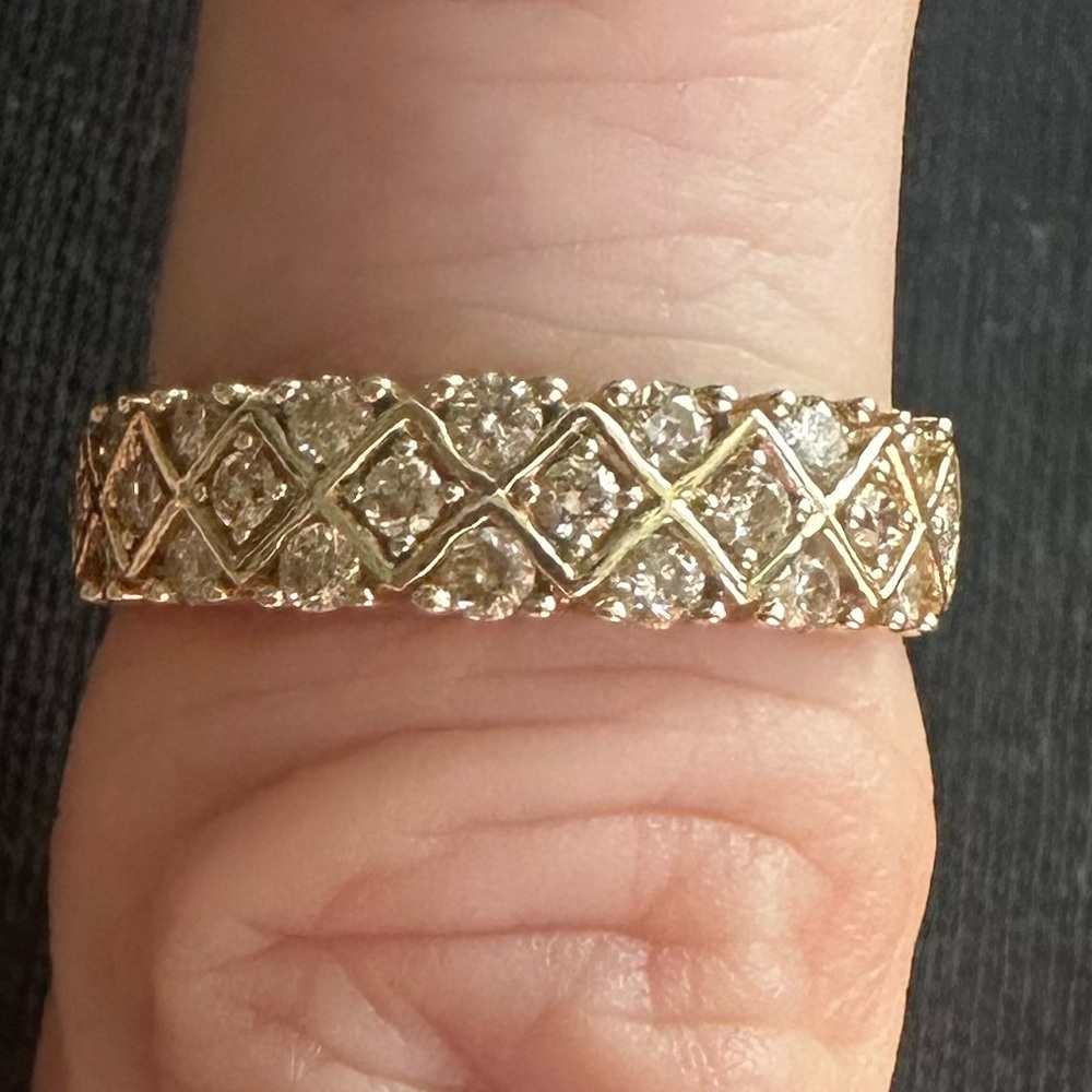 1/2 Carat Diamond Ring- 10K Yellow Gold- Size 7